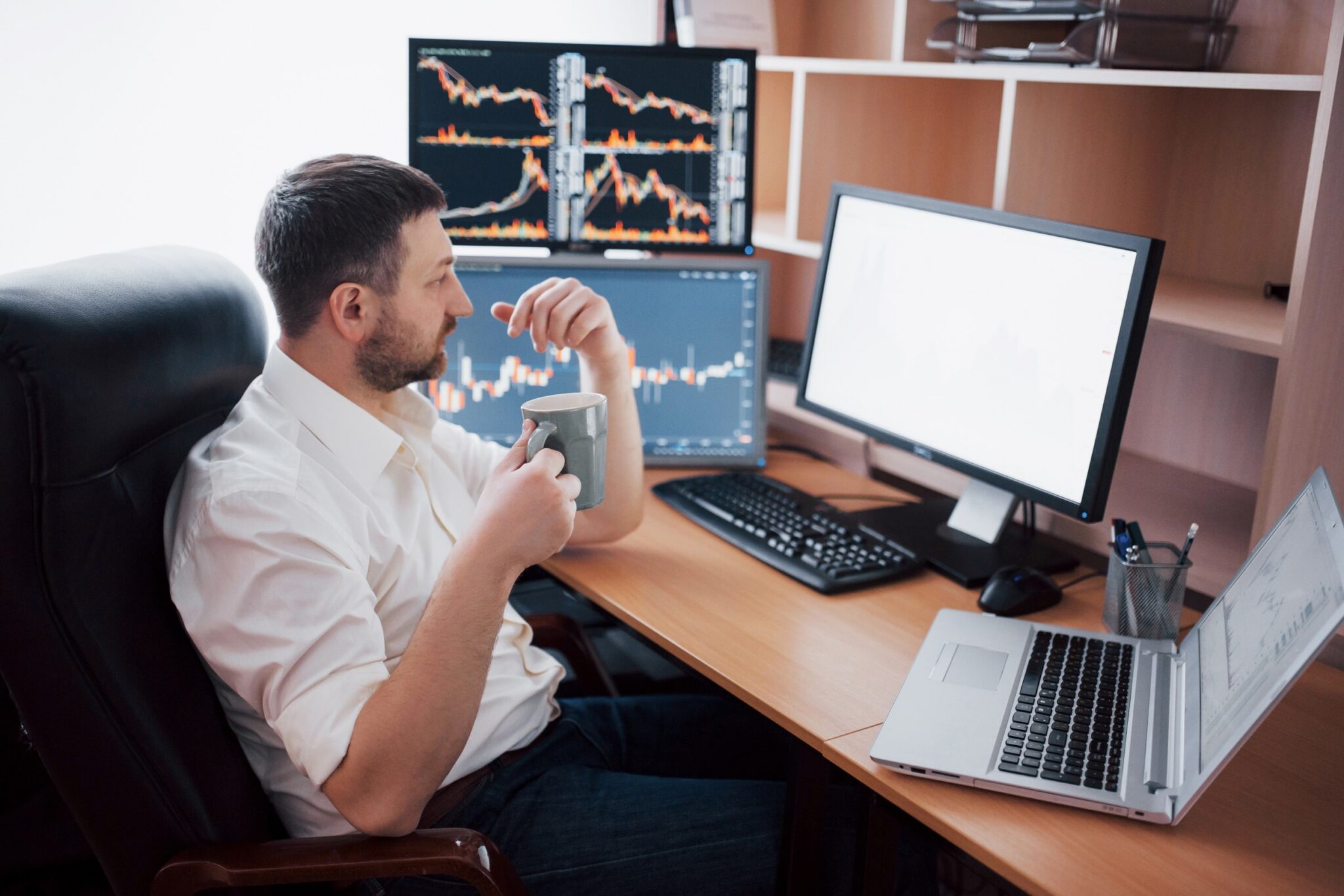 Mastering Stock Trading: From Beginner to Pro